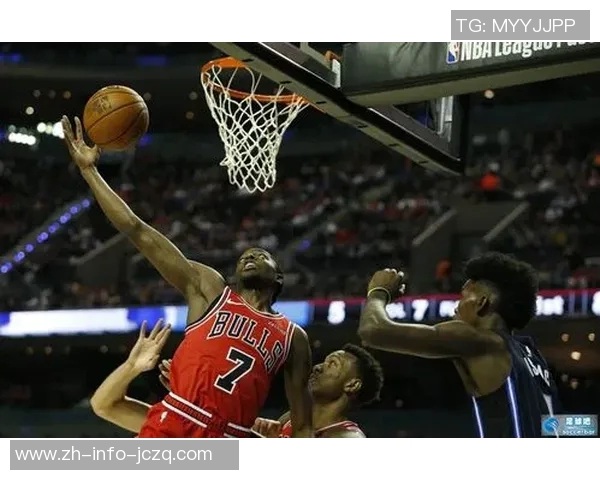 利物浦与火箭队的巅峰对决展现足球与篮球的激情碰撞